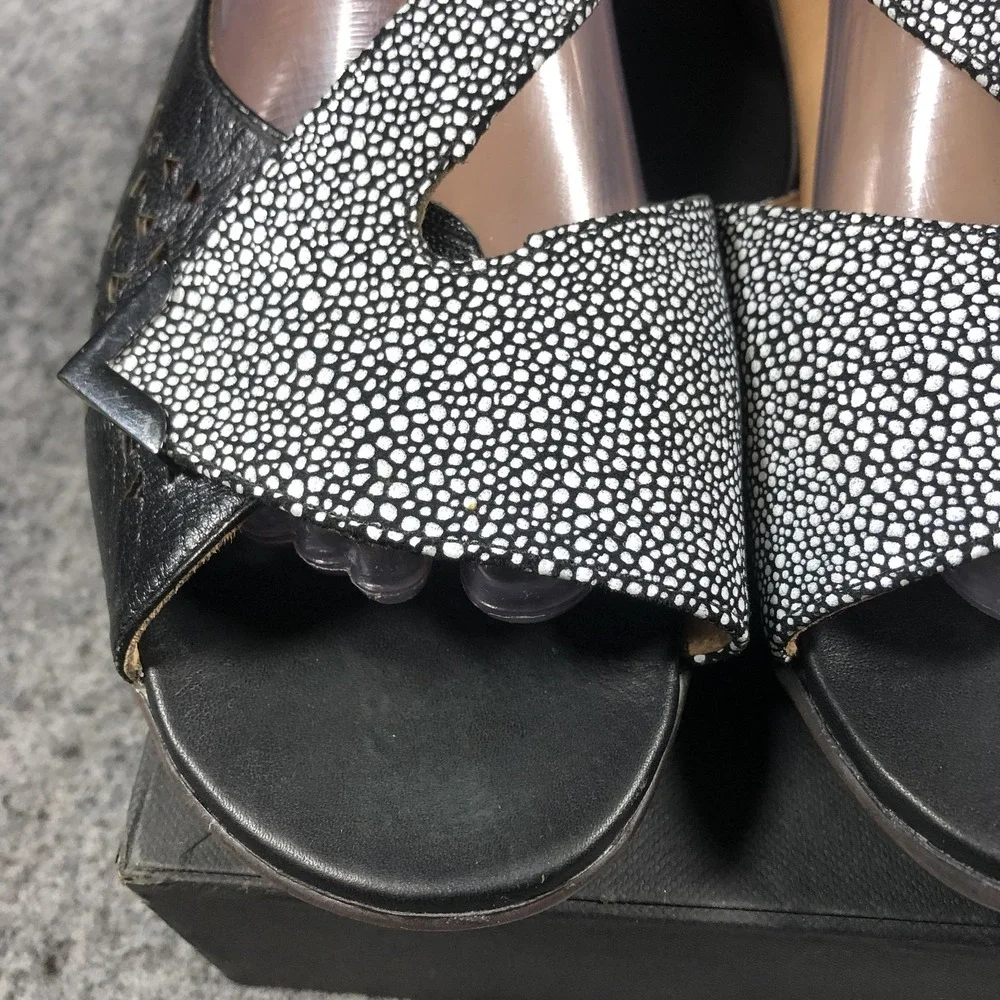 Ziera Womens 10.5 Black Leather Slingback Wedge Sandals Comfort